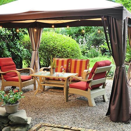 1795 Acorn Inn Bed And Breakfast 캐넌다이과 외부 사진