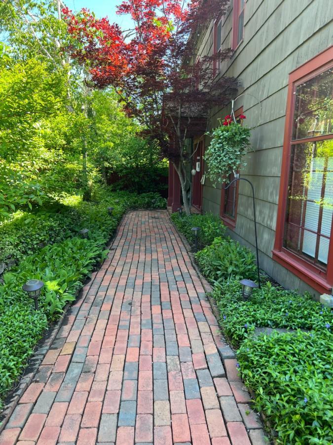 1795 Acorn Inn Bed And Breakfast 캐넌다이과 외부 사진