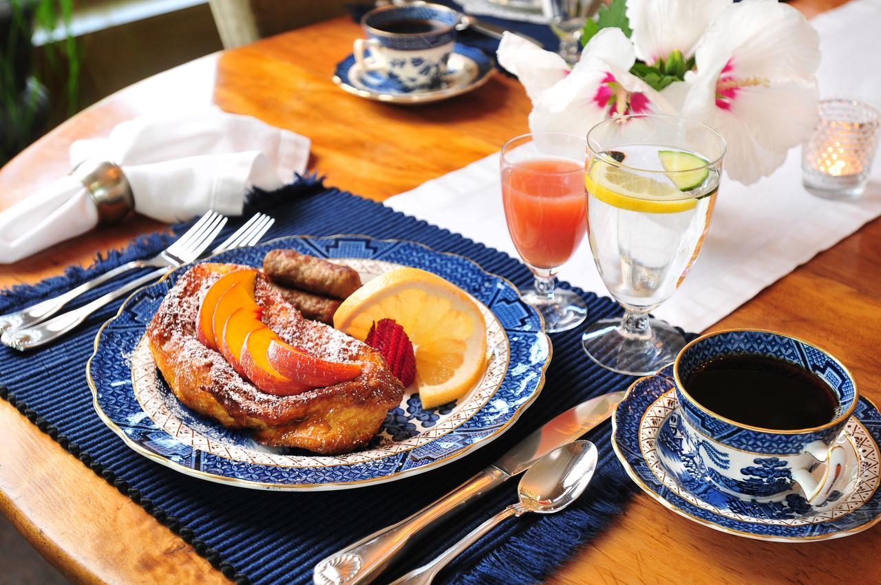 1795 Acorn Inn Bed And Breakfast 캐넌다이과 외부 사진