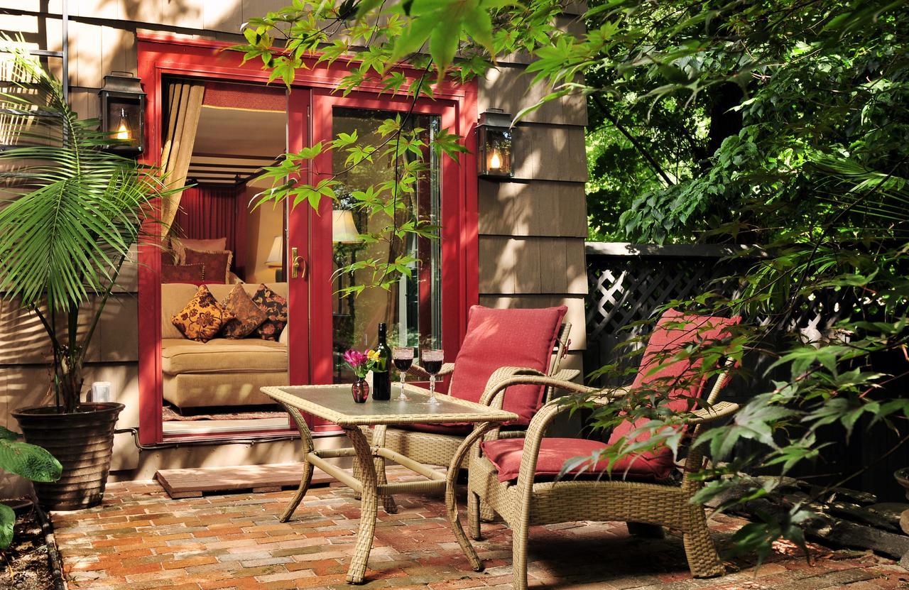 1795 Acorn Inn Bed And Breakfast 캐넌다이과 외부 사진